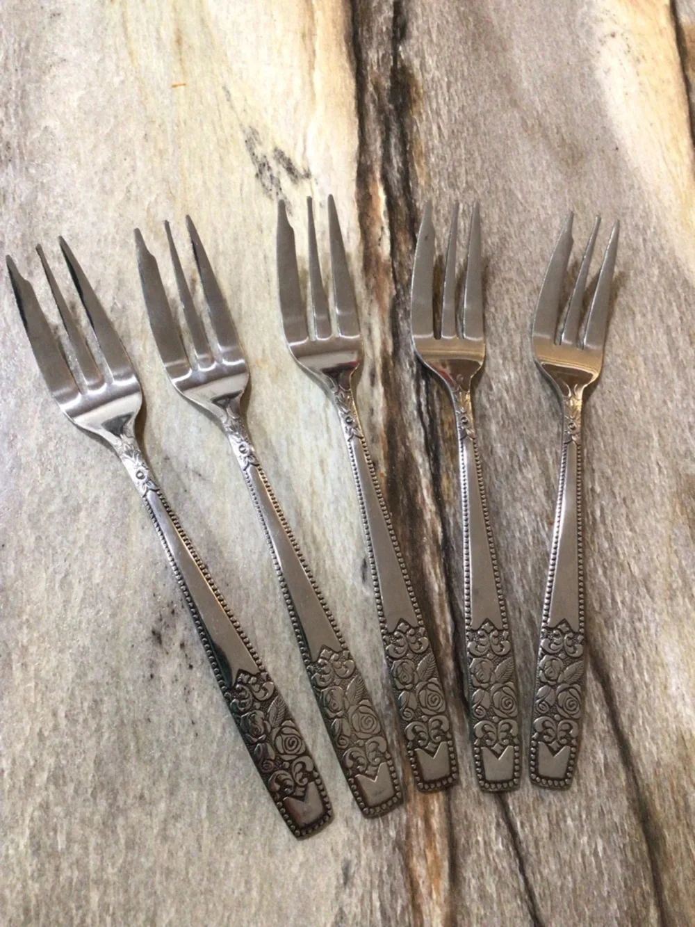 Vintage Rostfrei Germany Dessert Cocktail Forks Set of 5 Ornate Rose 5.75”.